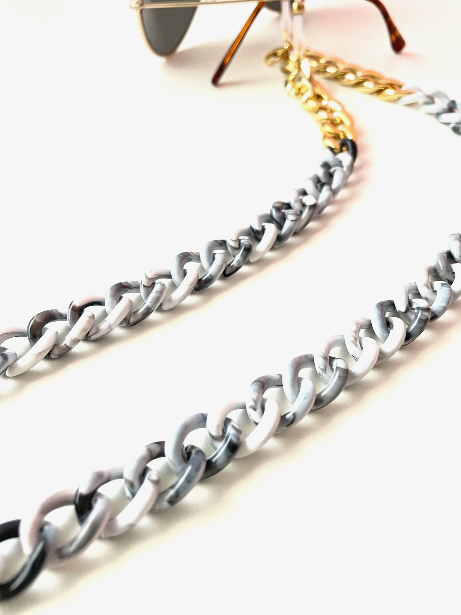 HANGERBIND5