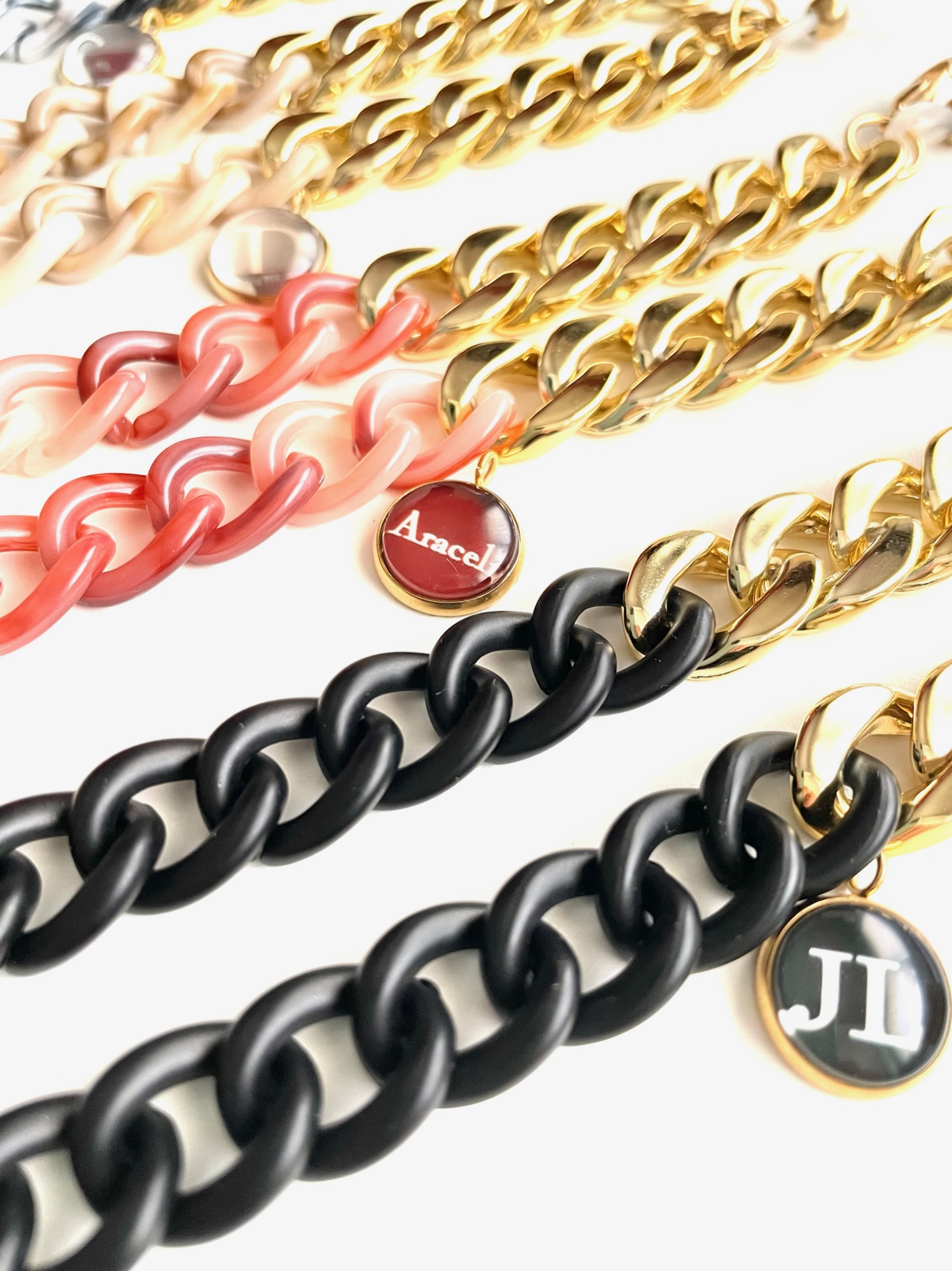HANGERBIND7
